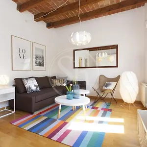 Apartment Al Lado De Sagrada Familia, Barcelona