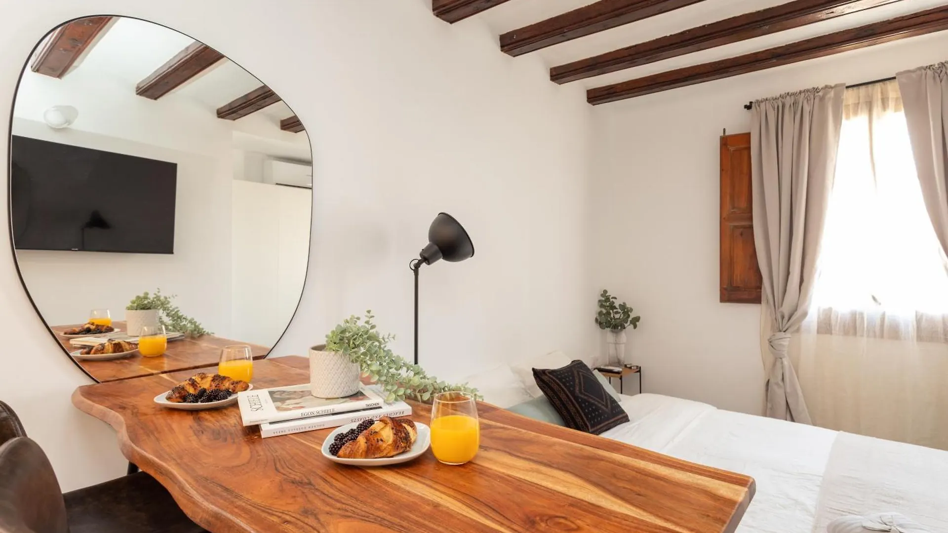 Design Suites Bcn Old Town Barcelona Apartment