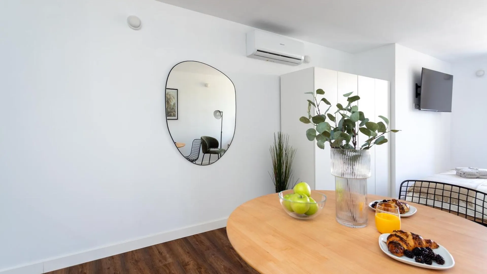 Design Suites Bcn Old Town Barcelona Apartment