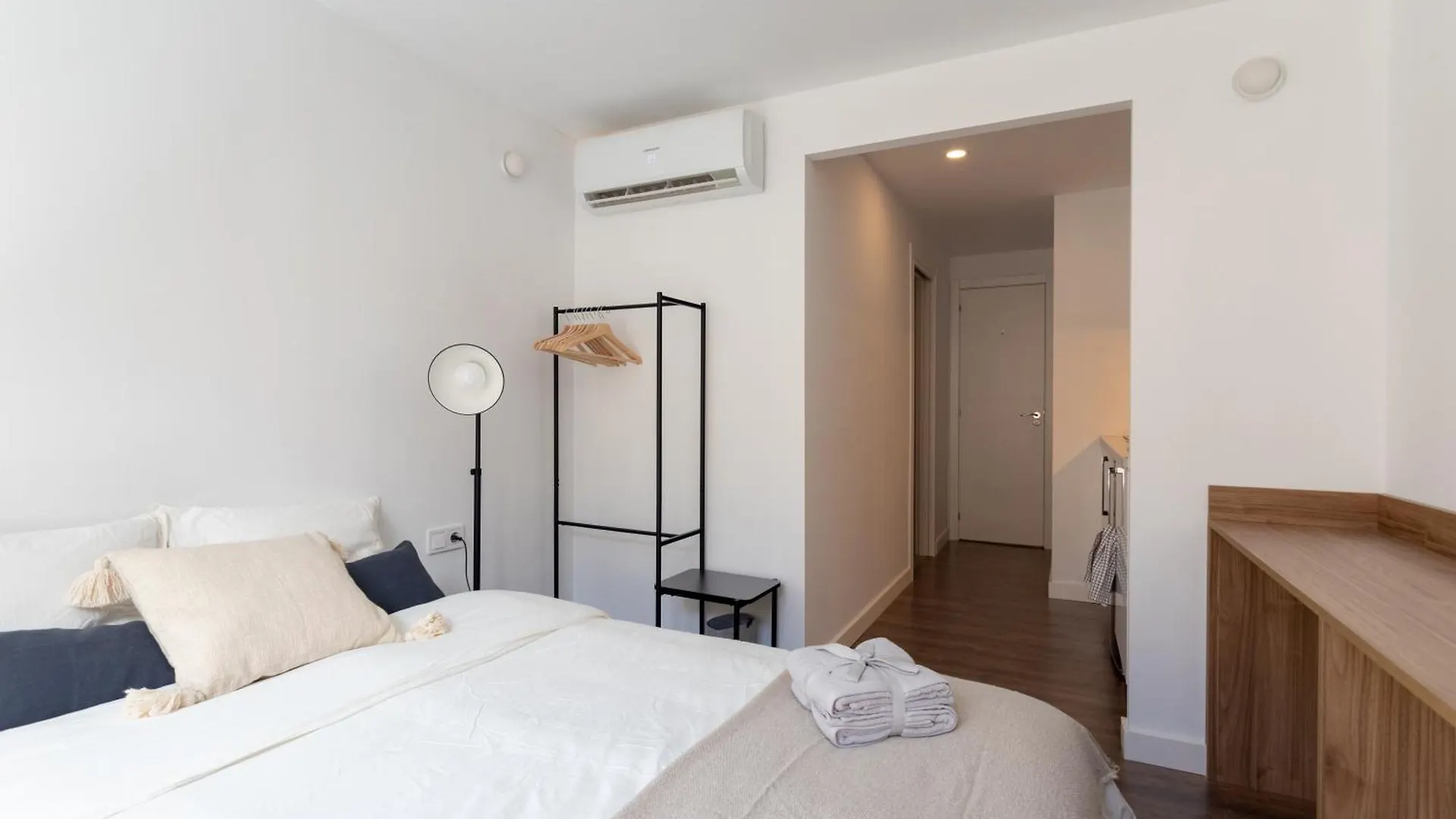 Apartment Design Suites Bcn Old Town Barcelona Spain