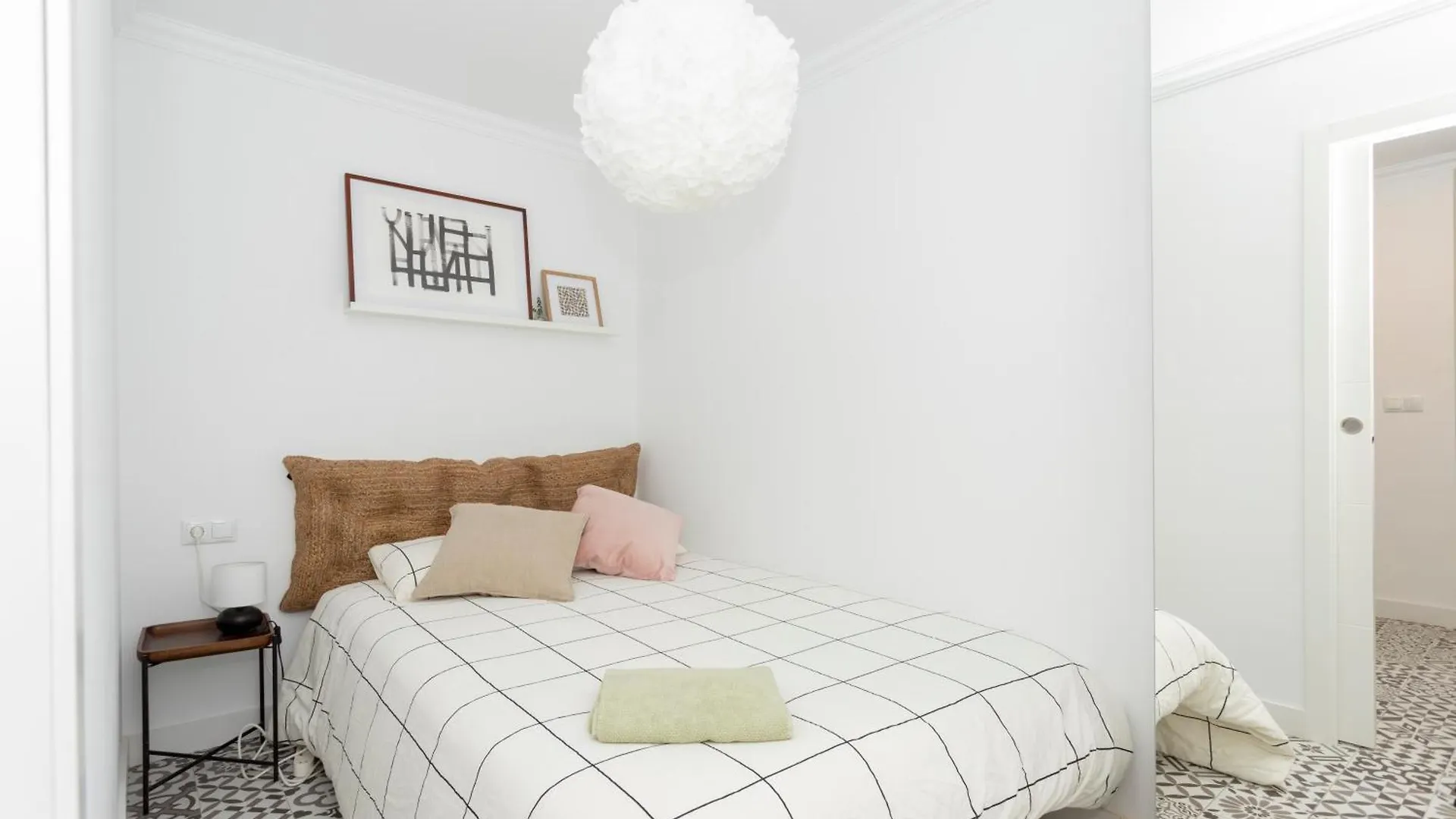 Apartment Design Suites Bcn Old Town Barcelona Spain